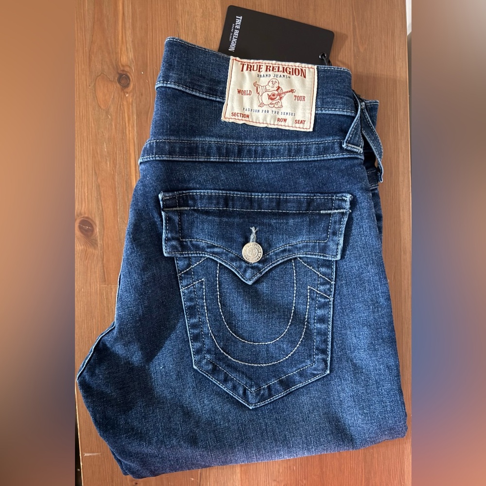 True Religion men’s denim shorts with Flap Pocket(brand new)